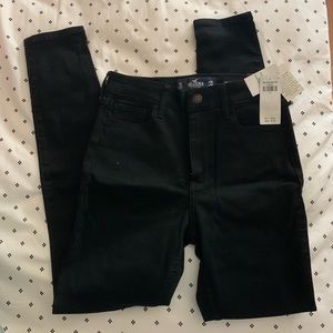 Hollister Black High-Rise Skinny Jeans Waist 25/Size 1